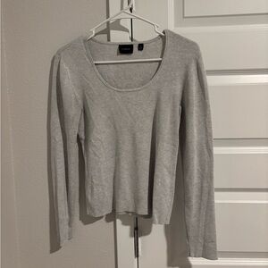 Cyrus Women’s Grey Knit Long Sleeve Top